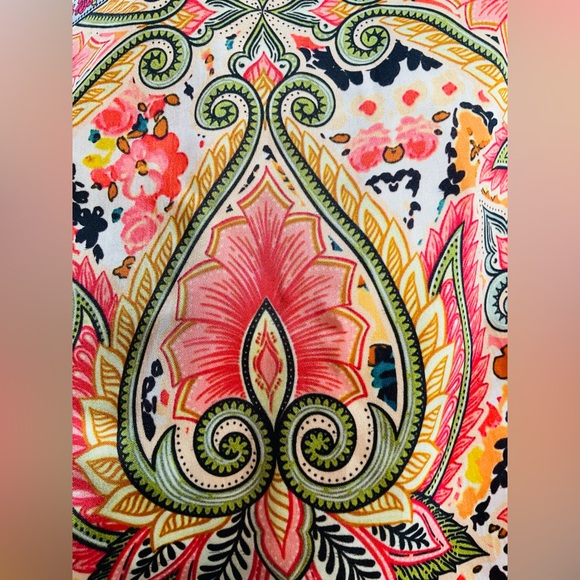 PRINCESS GOES HOLLYWOOD 👑 - Picture 5 of 14